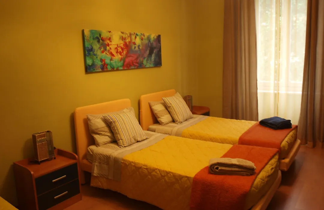Duca'S Guest House-1